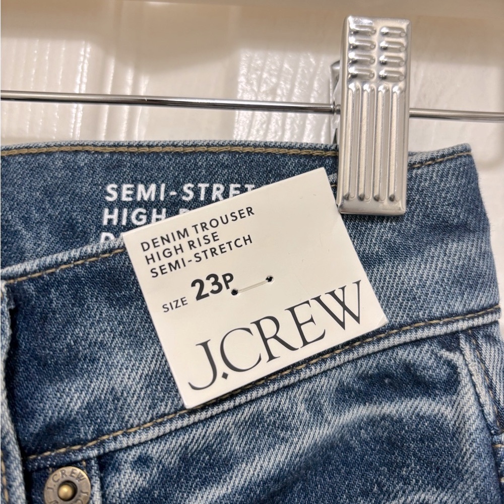 NWT J.Crew Petite Denim Trouser Jean in Charlotte Wash - Picture 7 of 10
